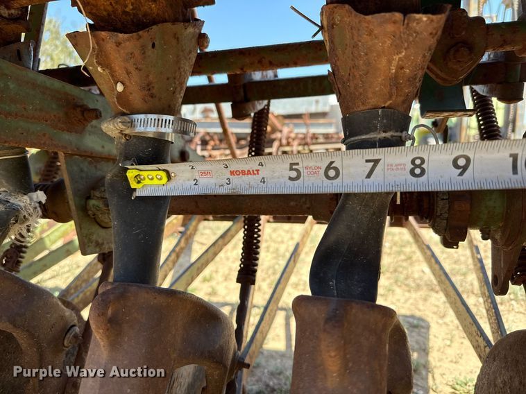 image for item EJ3522 (3) grain drills