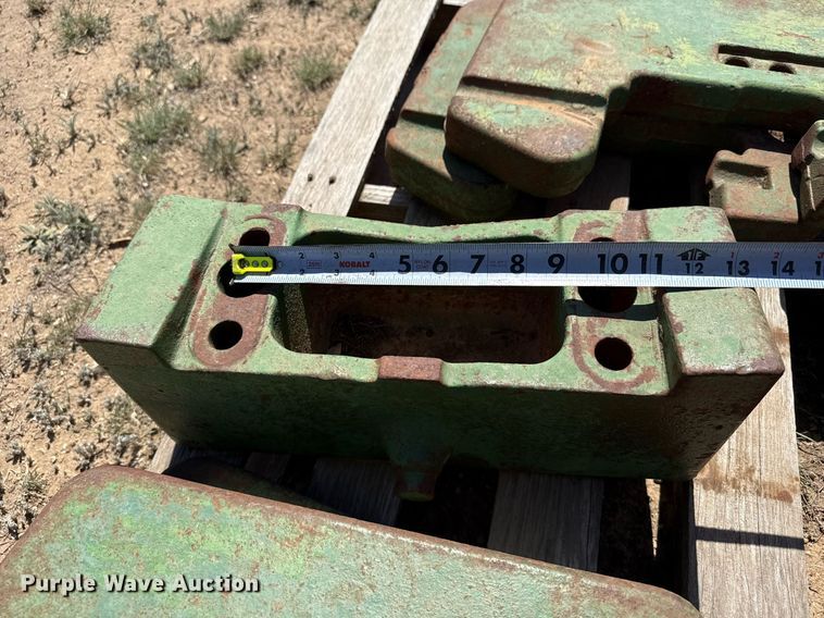 image for item EJ3524 Tractor parts