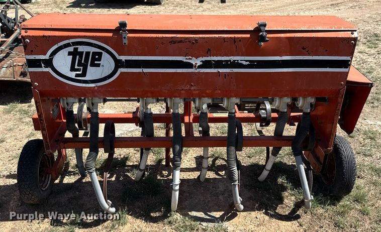 image for item EJ3525 Tye 104-332 grain drill