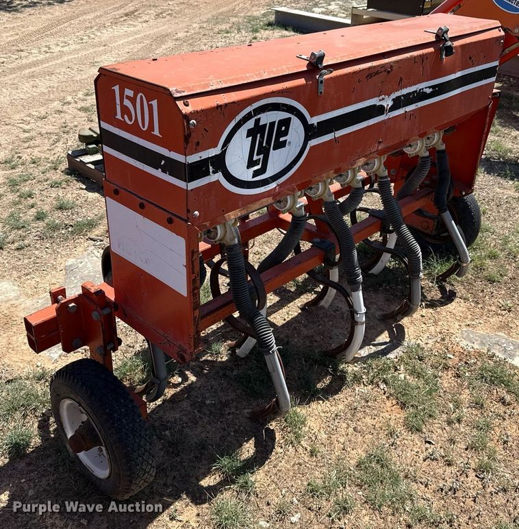 image for item EJ3525 Tye 104-332 grain drill