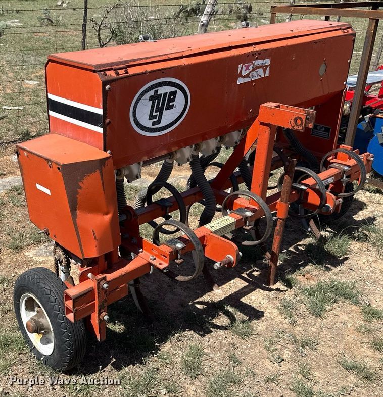 image for item EJ3525 Tye 104-332 grain drill