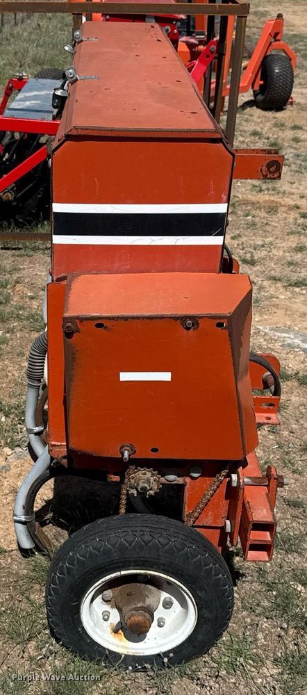 image for item EJ3525 Tye 104-332 grain drill