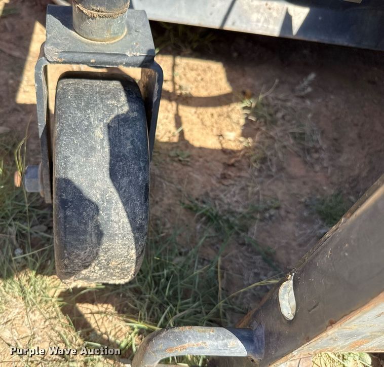 image for item EJ3559 2008 Bobcat skid steer finish mower