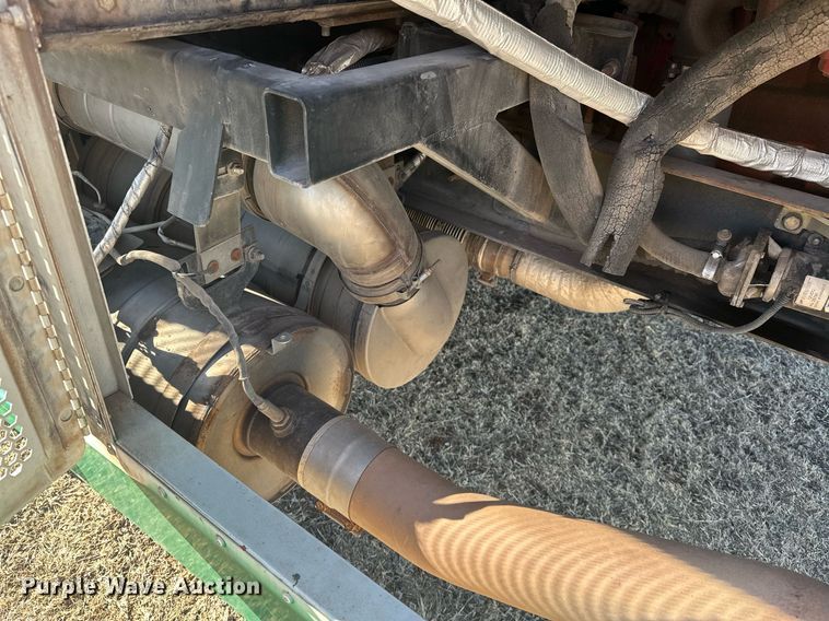 image for item EK0471 2015 Blue Bird All American school bus