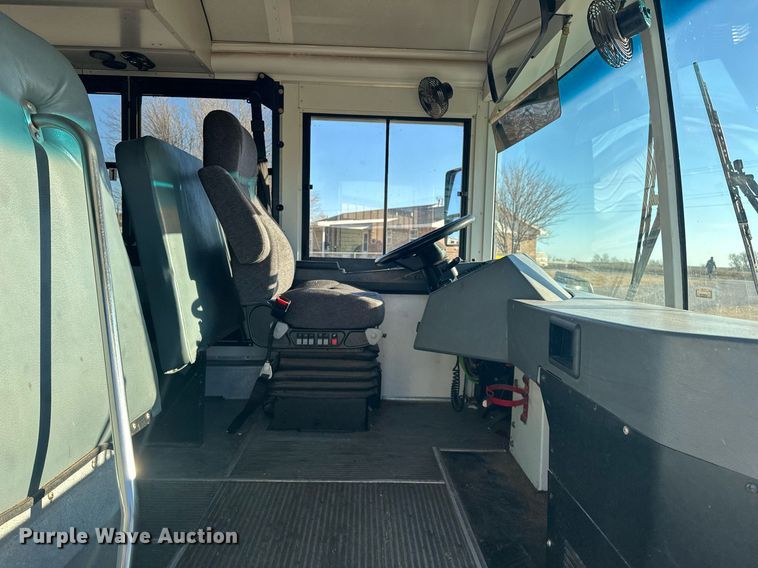 image for item EK0471 2015 Blue Bird All American school bus