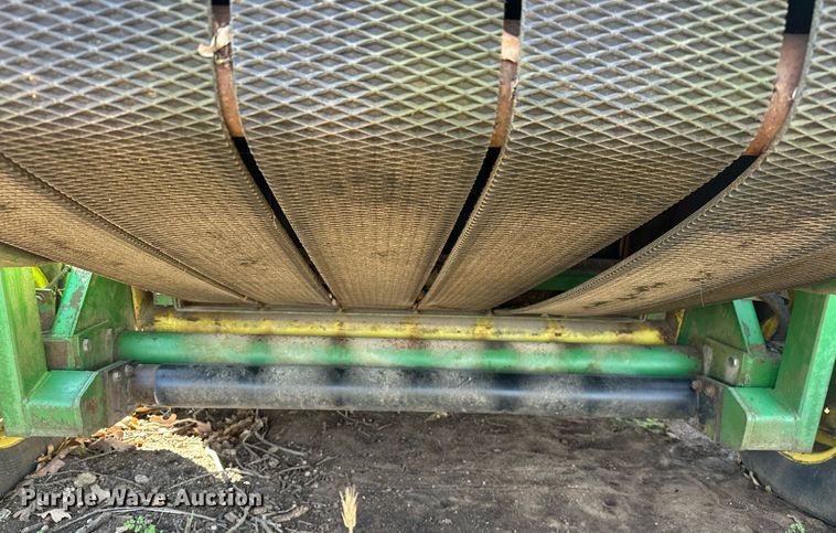 image for item EK0512 John Deere 435 round baler