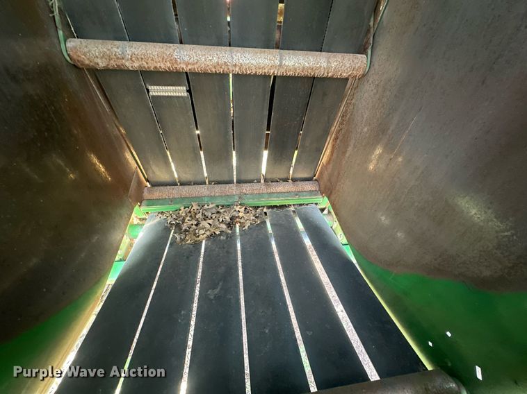 image for item EK0512 John Deere 435 round baler