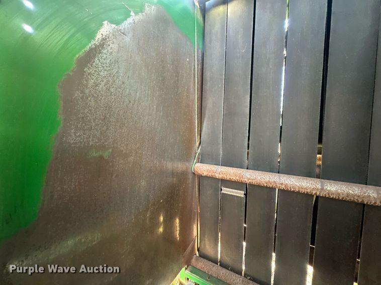 image for item EK0512 John Deere 435 round baler