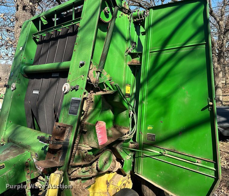 image for item EK0512 John Deere 435 round baler