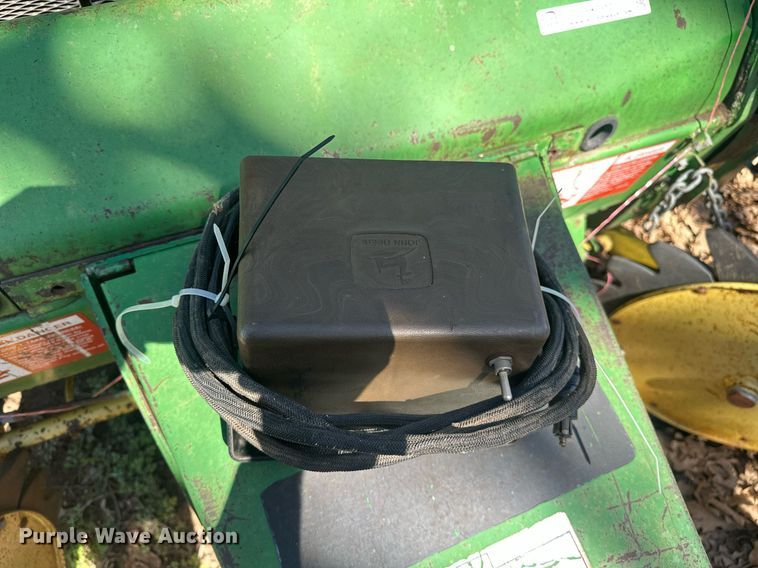 image for item EK0512 John Deere 435 round baler