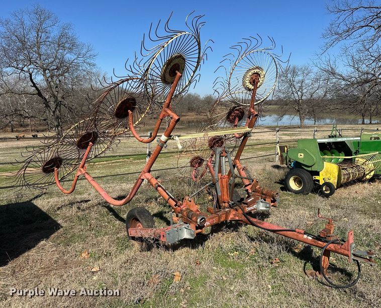 image for item EK0513 Tonutti hay rake