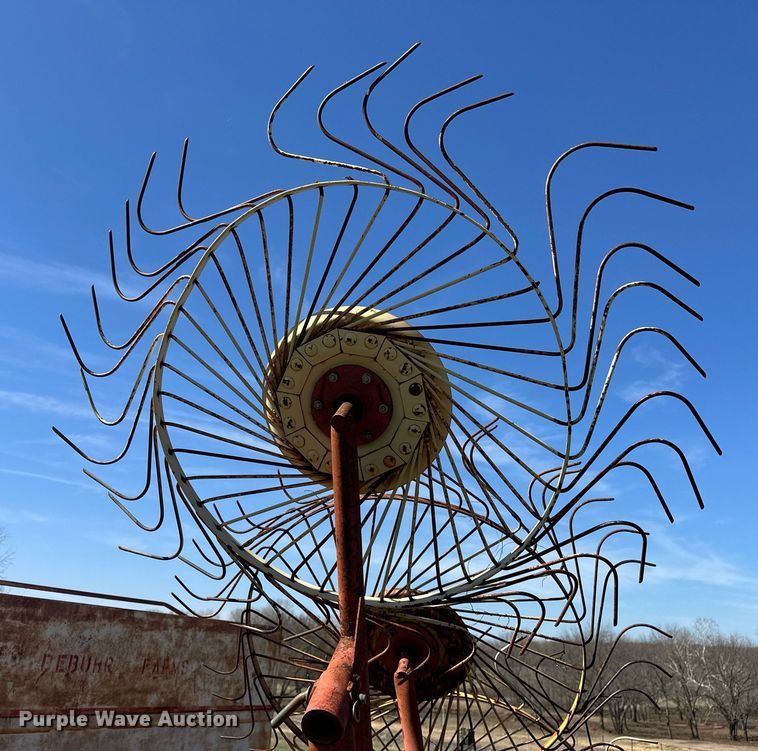 image for item EK0513 Tonutti hay rake