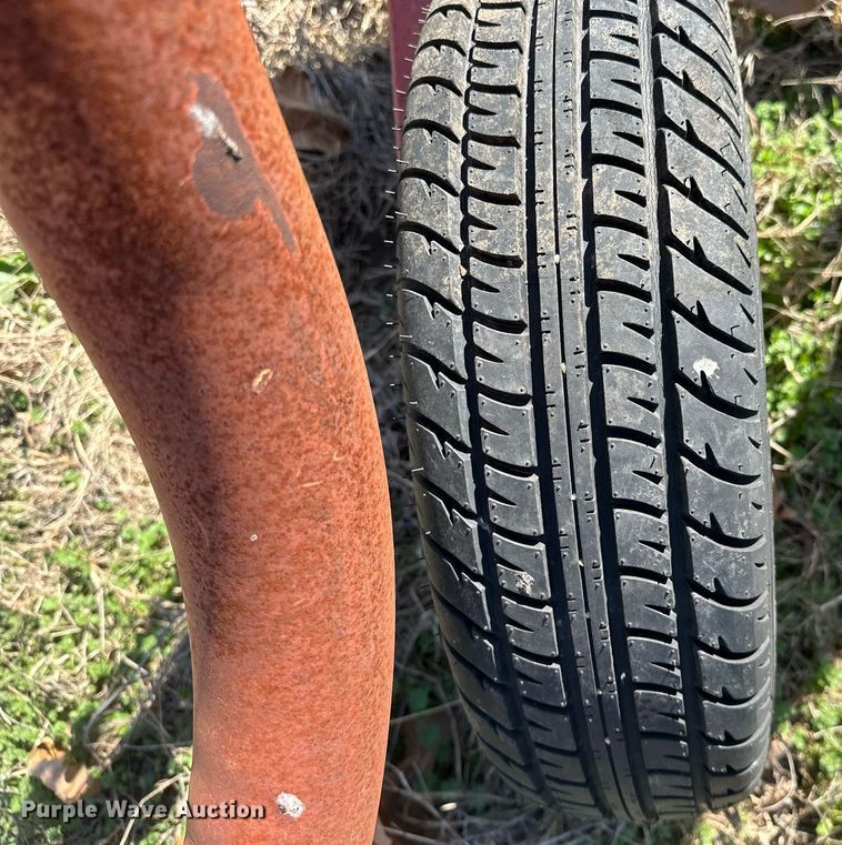 image for item EK0513 Tonutti hay rake