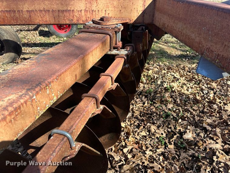 image for item EK0517 Crustbuster off-set disk