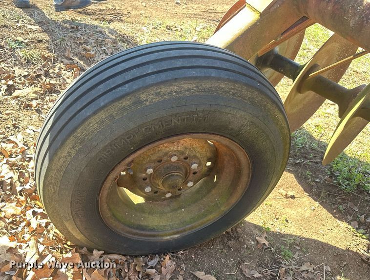 image for item EK0517 Crustbuster off-set disk