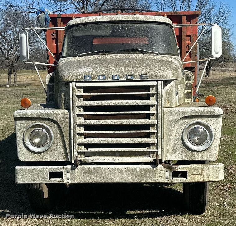 image for item EK0518 1973 Dodge C600 grain truck