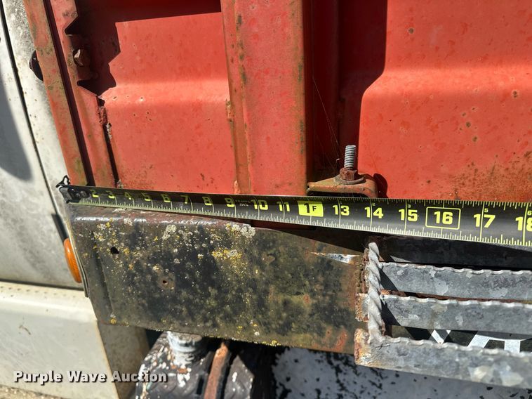 image for item EK0518 1973 Dodge C600 grain truck