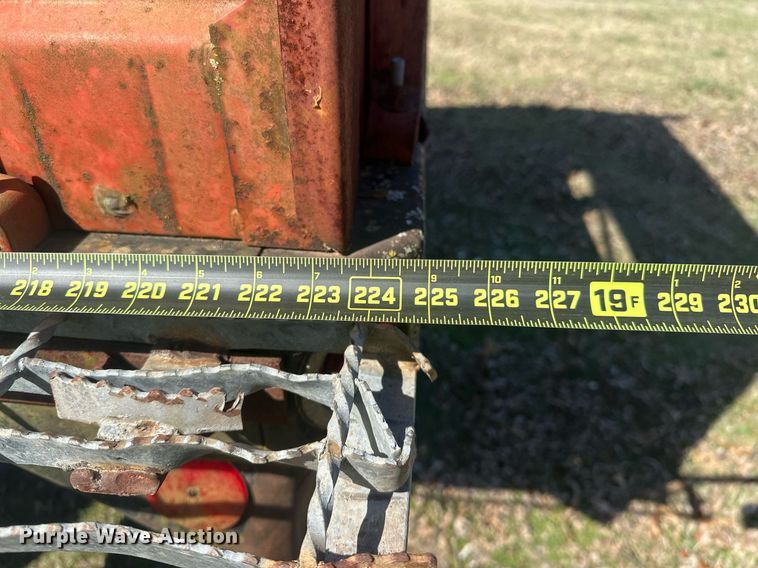 image for item EK0518 1973 Dodge C600 grain truck