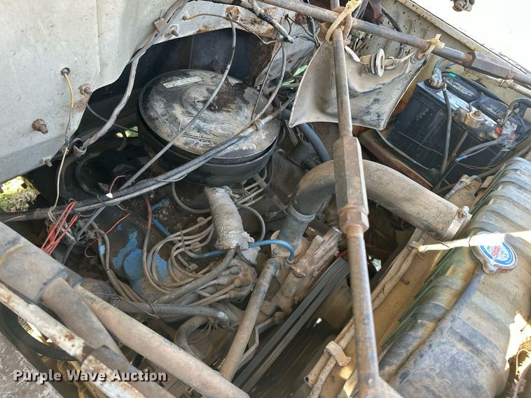 image for item EK0518 1973 Dodge C600 grain truck