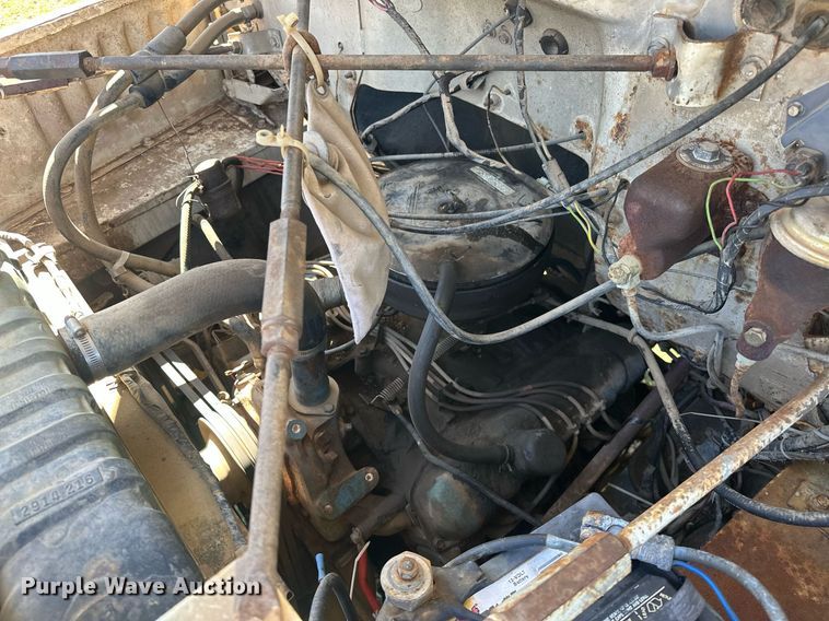 image for item EK0518 1973 Dodge C600 grain truck