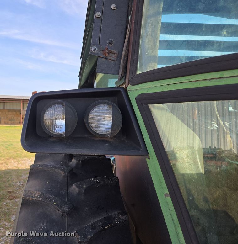 image for item EL5545 1978 John Deere 4240 tractor