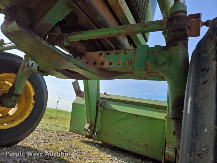 image for item EL5545 1978 John Deere 4240 tractor