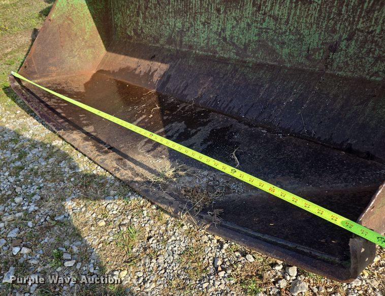 image for item EL5545 1978 John Deere 4240 tractor