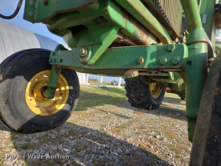 image for item EL5545 1978 John Deere 4240 tractor