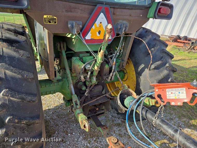 image for item EL5545 1978 John Deere 4240 tractor