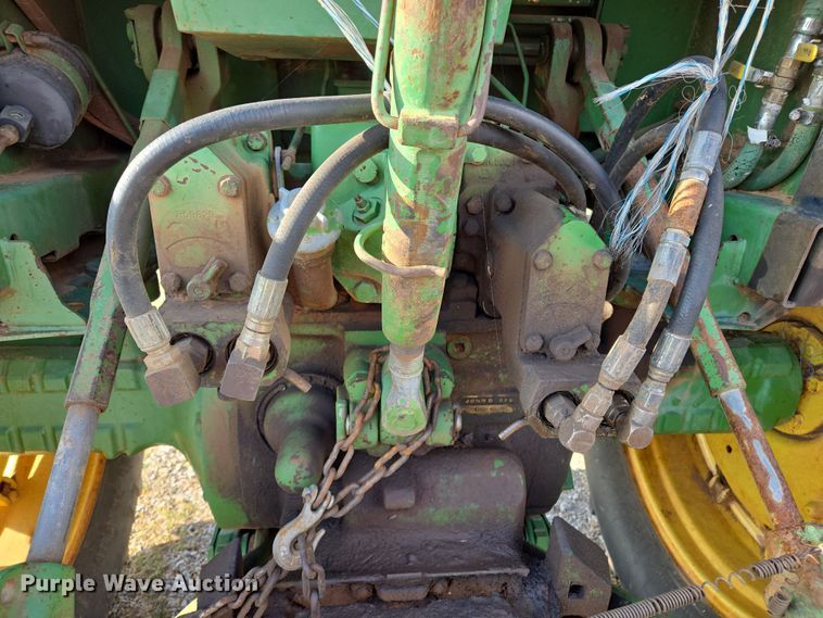 image for item EL5545 1978 John Deere 4240 tractor
