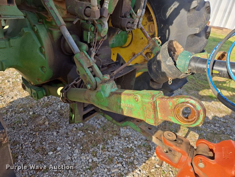 image for item EL5545 1978 John Deere 4240 tractor