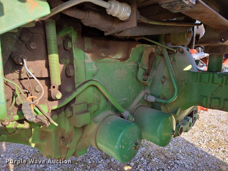 image for item EL5545 1978 John Deere 4240 tractor