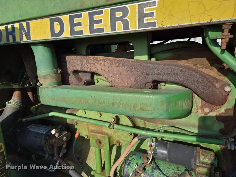 image for item EL5545 1978 John Deere 4240 tractor