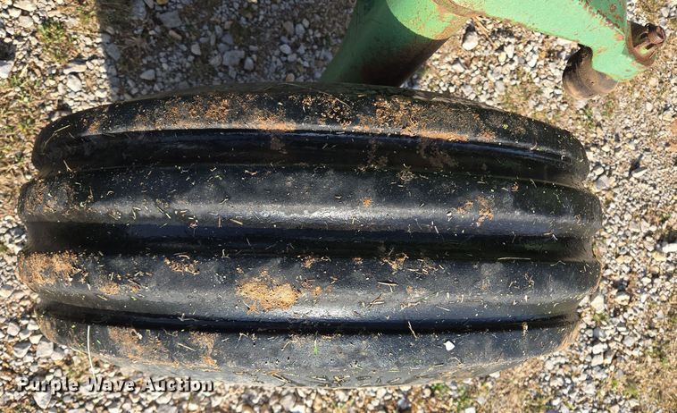 image for item EL5545 1978 John Deere 4240 tractor