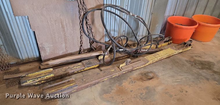 image for item EL5545 1978 John Deere 4240 tractor