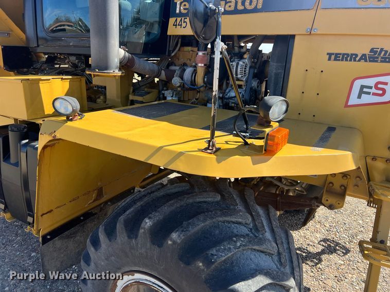 image for item EL5725 2010 Ag-Chem TerraGator 8204 spreader