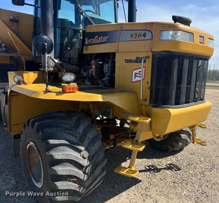 image for item EL5725 2010 Ag-Chem TerraGator 8204 spreader