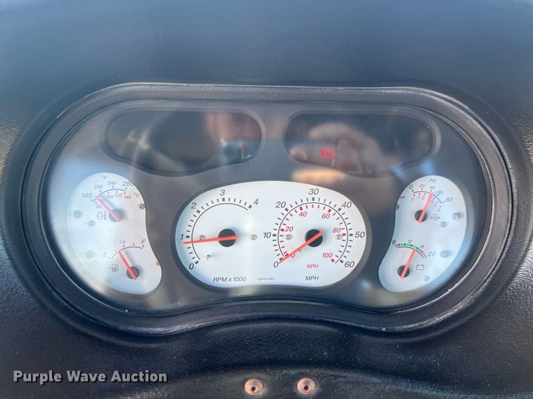 image for item EL5725 2010 Ag-Chem TerraGator 8204 spreader