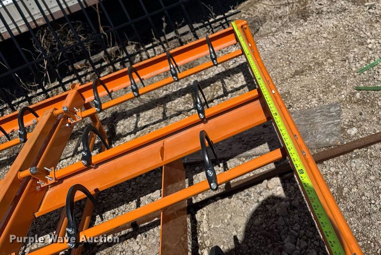 image for item EM3672 2024 Landhonor HAG-12-24Q skid steer bale accumulator grapple