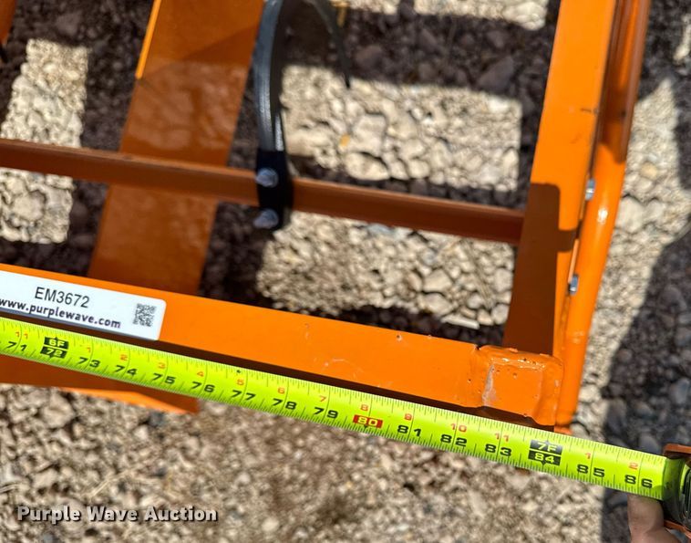 image for item EM3672 2024 Landhonor HAG-12-24Q skid steer bale accumulator grapple