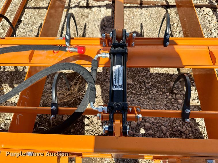 image for item EM3672 2024 Landhonor HAG-12-24Q skid steer bale accumulator grapple