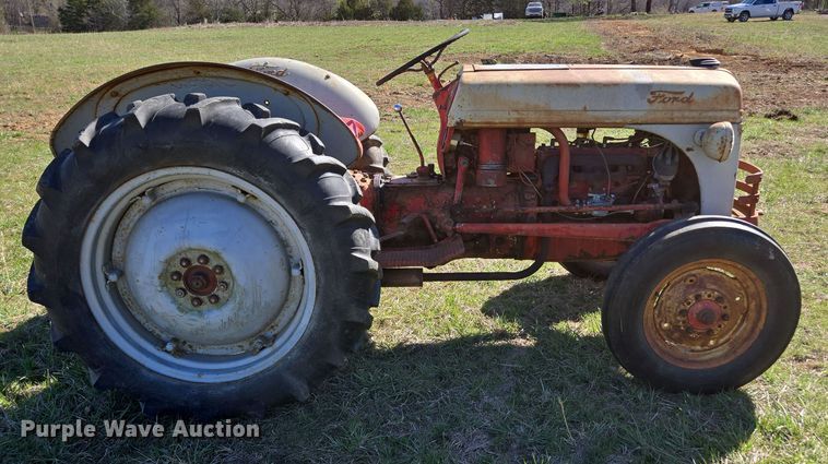 image for item EN3566 1952 Ford 8N tractor