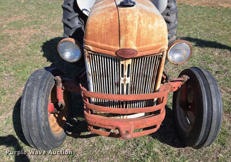 image for item EN3566 1952 Ford 8N tractor