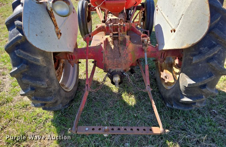 image for item EN3566 1952 Ford 8N tractor