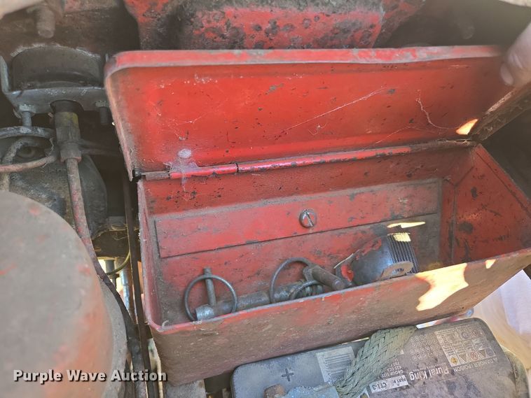 image for item EN3566 1952 Ford 8N tractor