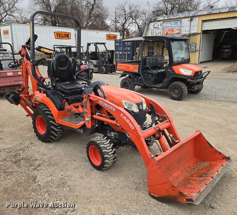image for item EN8693 2020 Kubota  BX23S MFWD tractor