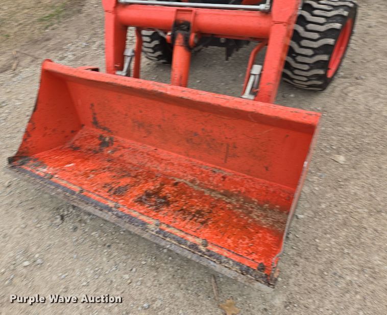 image for item EN8693 2020 Kubota  BX23S MFWD tractor