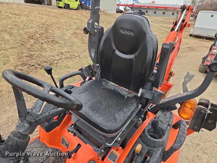 image for item EN8693 2020 Kubota  BX23S MFWD tractor
