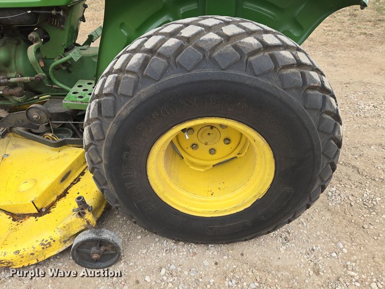 image for item EN8698 John Deere 850 tractor