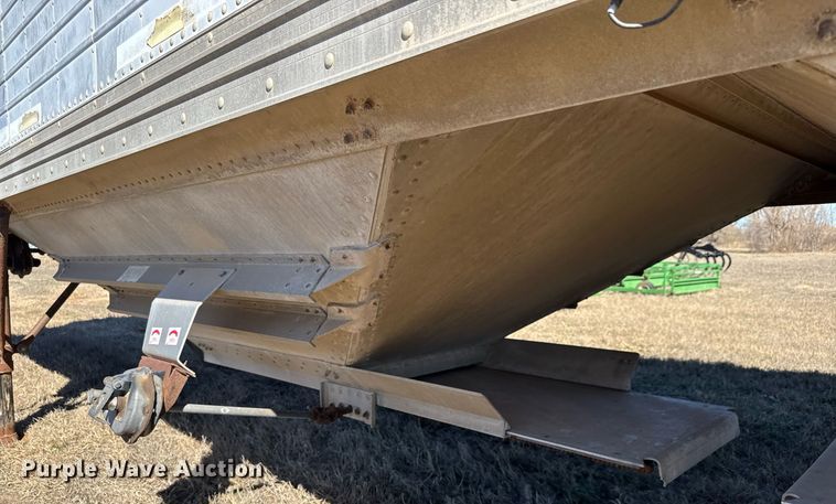 image for item EQ1119 1996 Timpte grain trailer